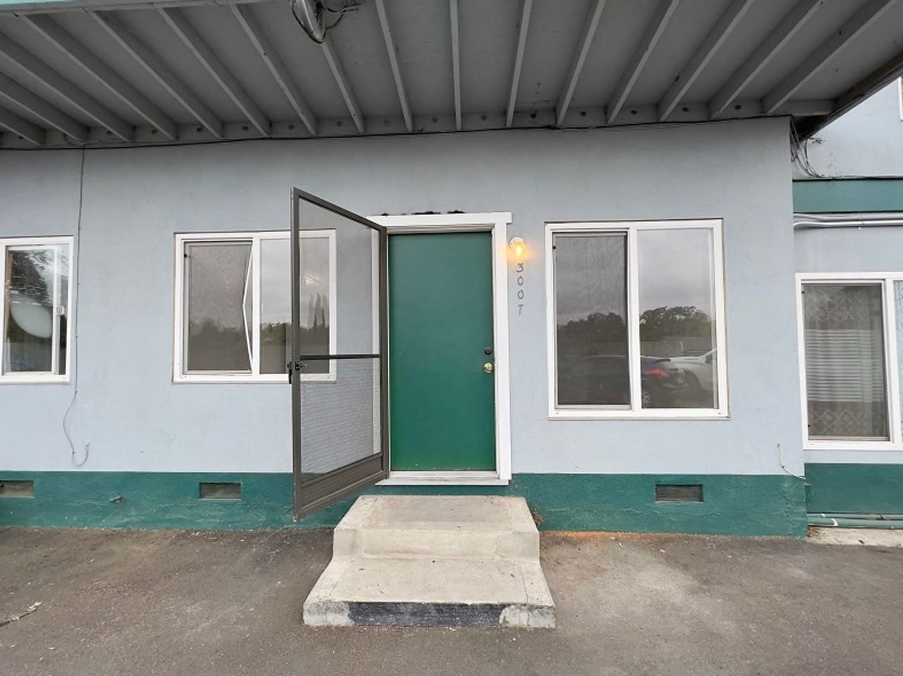 Hilltop Drive, 2991* - Photo 3 of 33