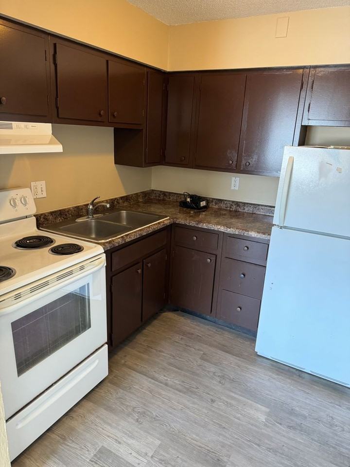 The Malory Apartments - Photo 7 of 10