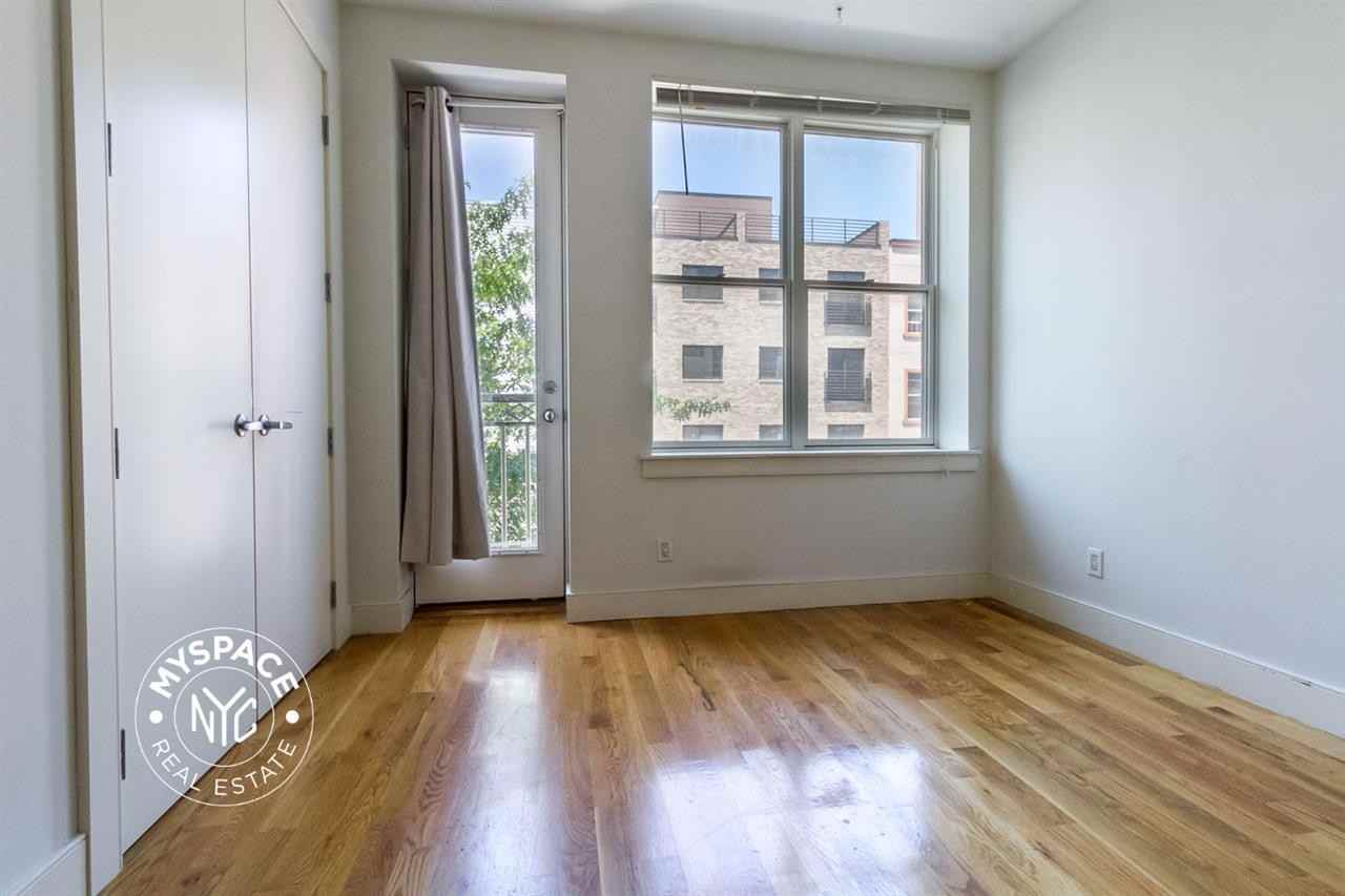 22 Fayette St #3R - Photo 5 of 8