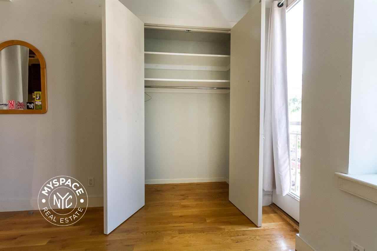 22 Fayette St #3R - Photo 6 of 8