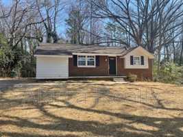 featured image of 5321 Southampton Rd
