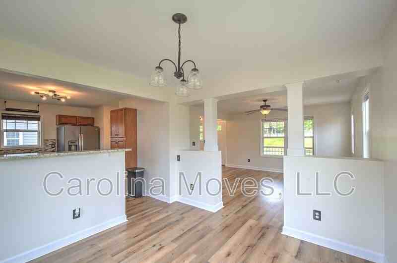 8 Emmaline St - Photo 6 of 22