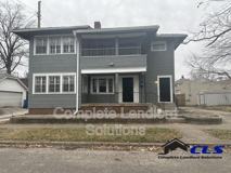 2266 1/2 Warren St - Photo 1 of 1