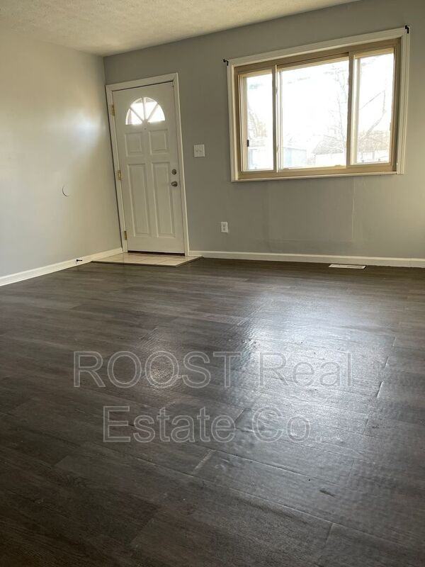 2480 Joi Ave - Photo 3 of 17