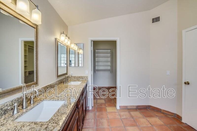 15851 S 30th Pl - Photo 3 of 18