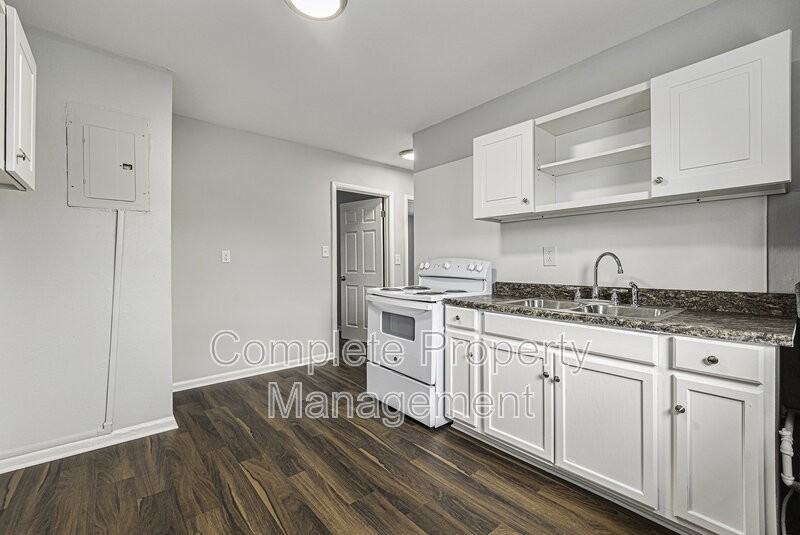 1624 19th Street Ensley - Photo 3 of 20