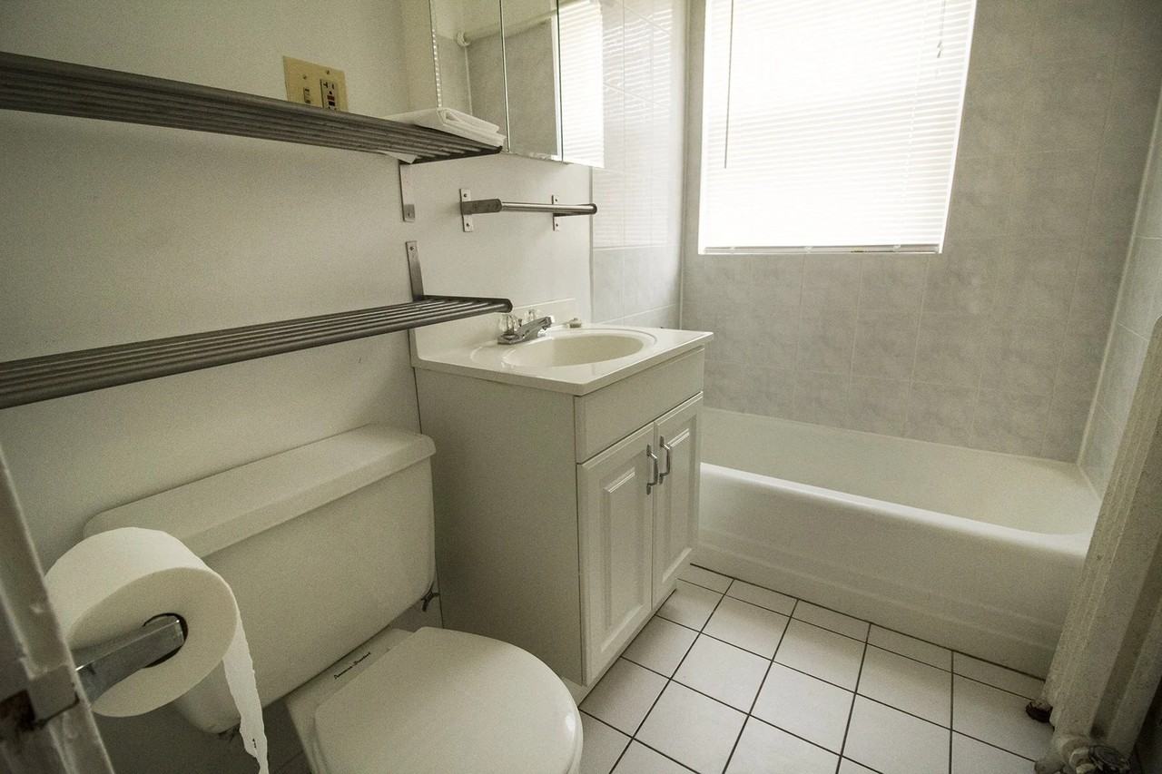 532-36 Hinman - Photo 6 of 27