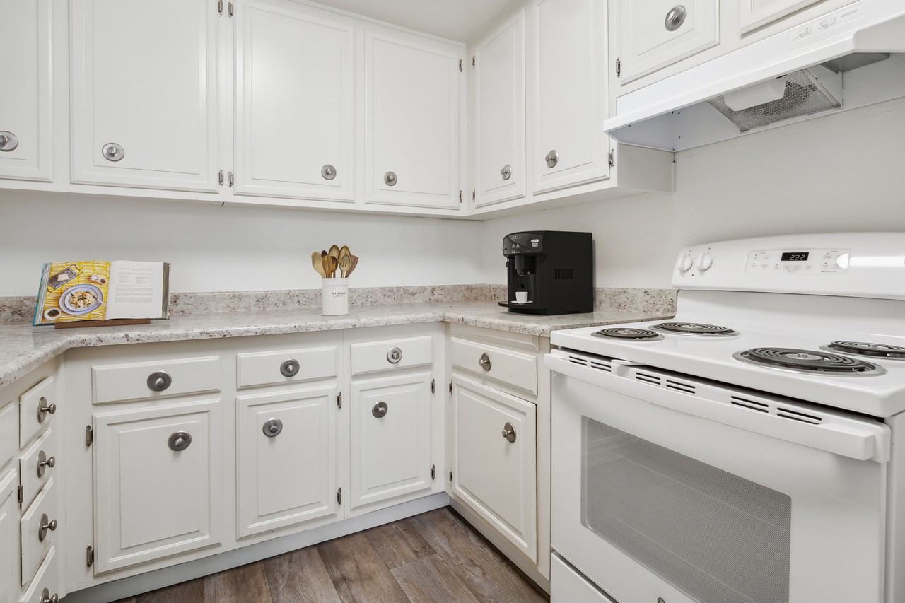 The Foothills - Photo 5 of 53