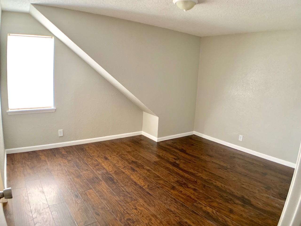 3911 Englewood Circle #3911 - Photo 3 of 18