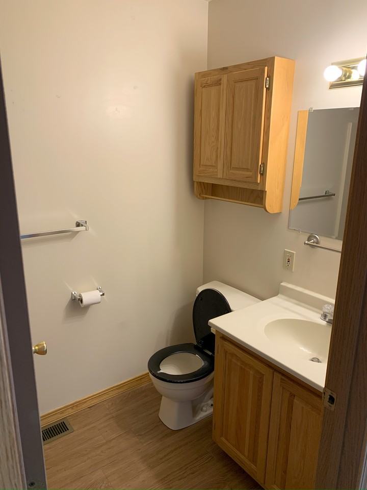350 N 100 E #328 - Photo 3 of 10