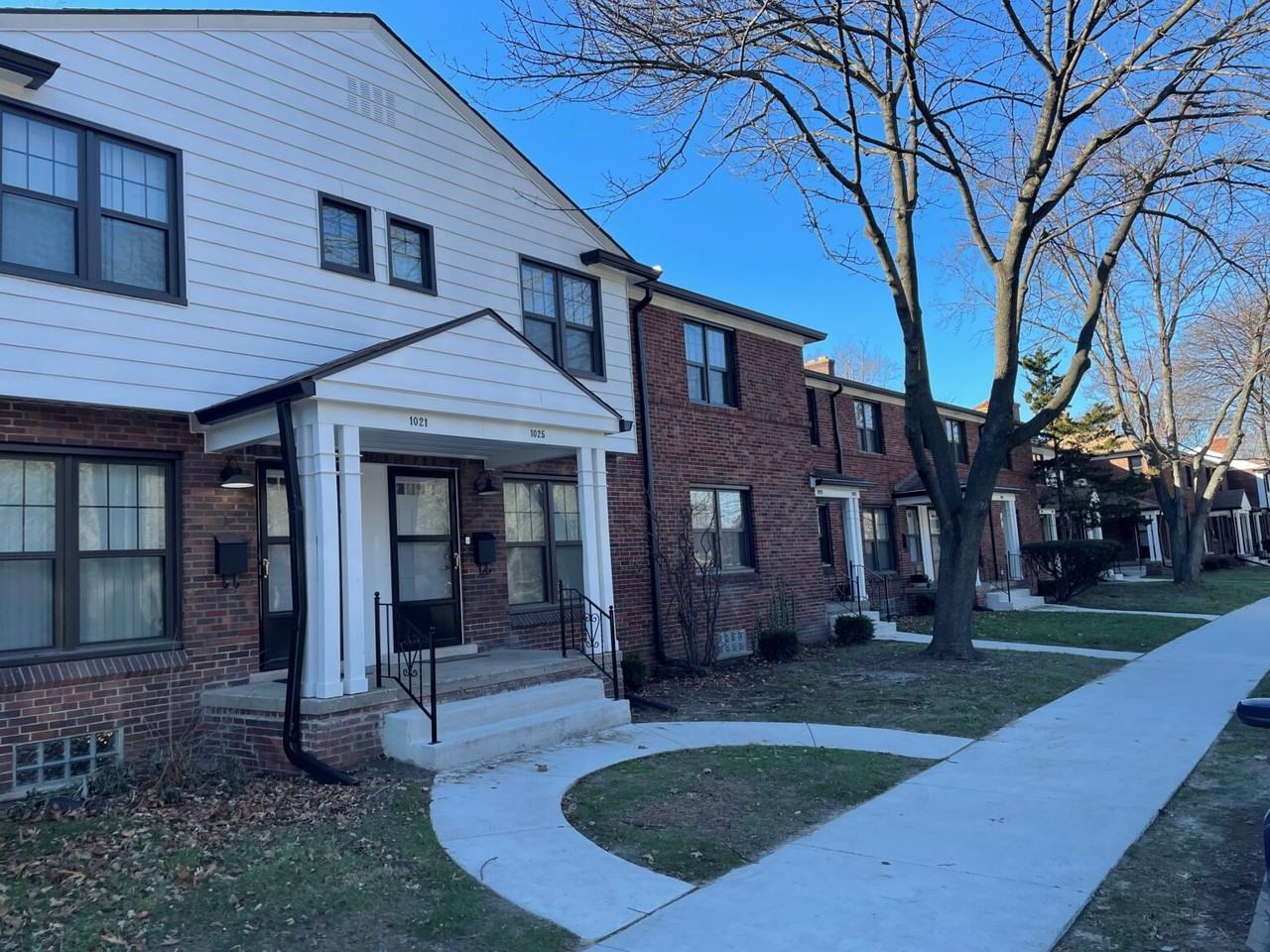 1029 Covington Dr #1029 - Photo 5 of 6