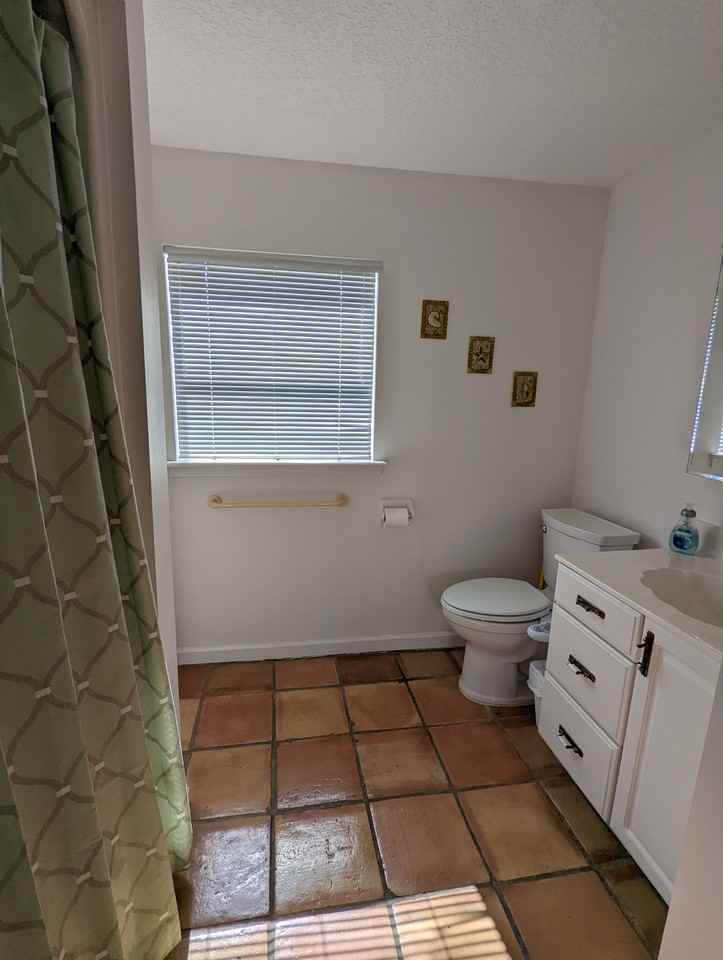 106 Rose Pl #106 - Photo 6 of 24