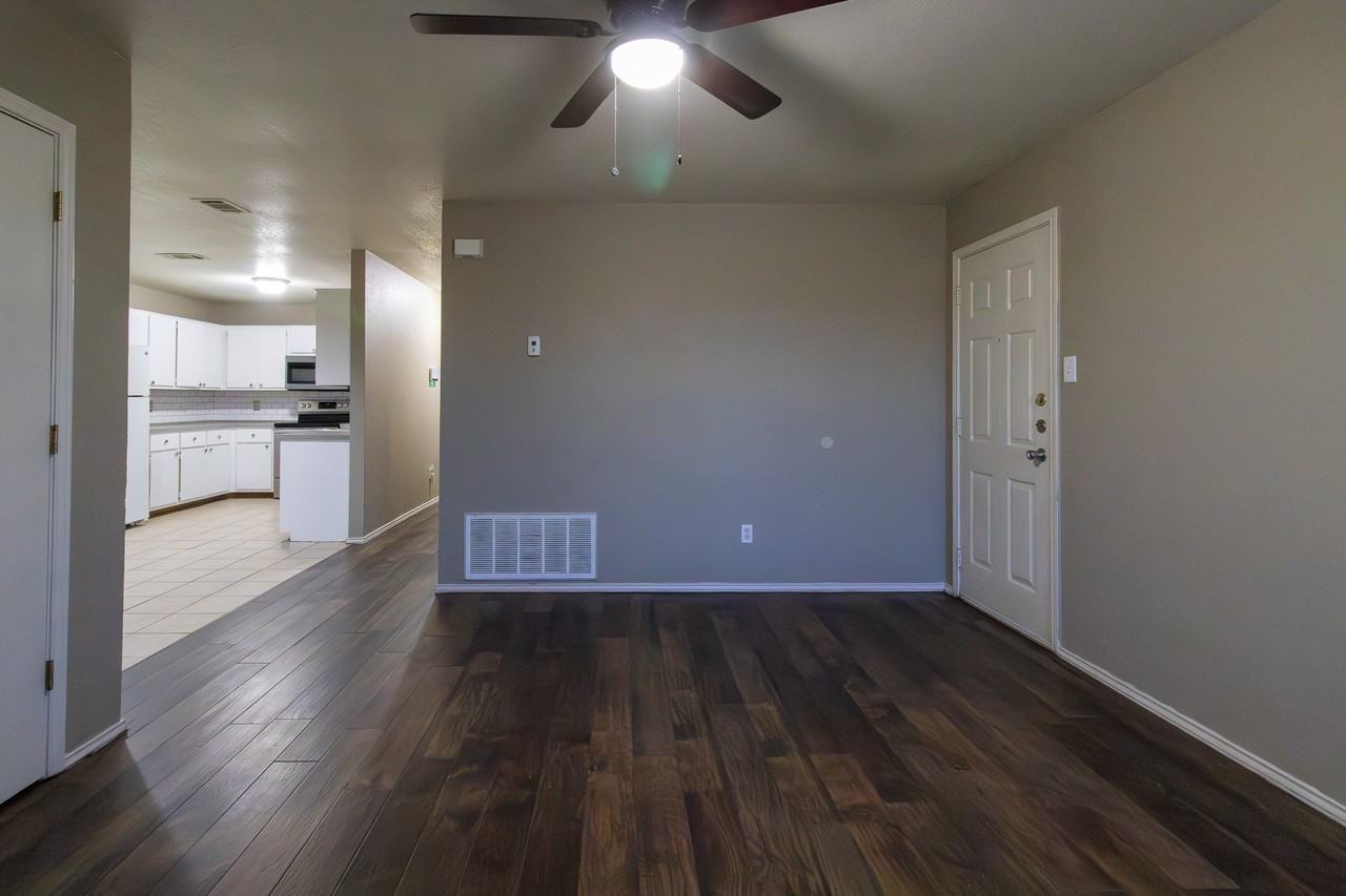 2708B Edgefield St #B - Photo 2 of 28