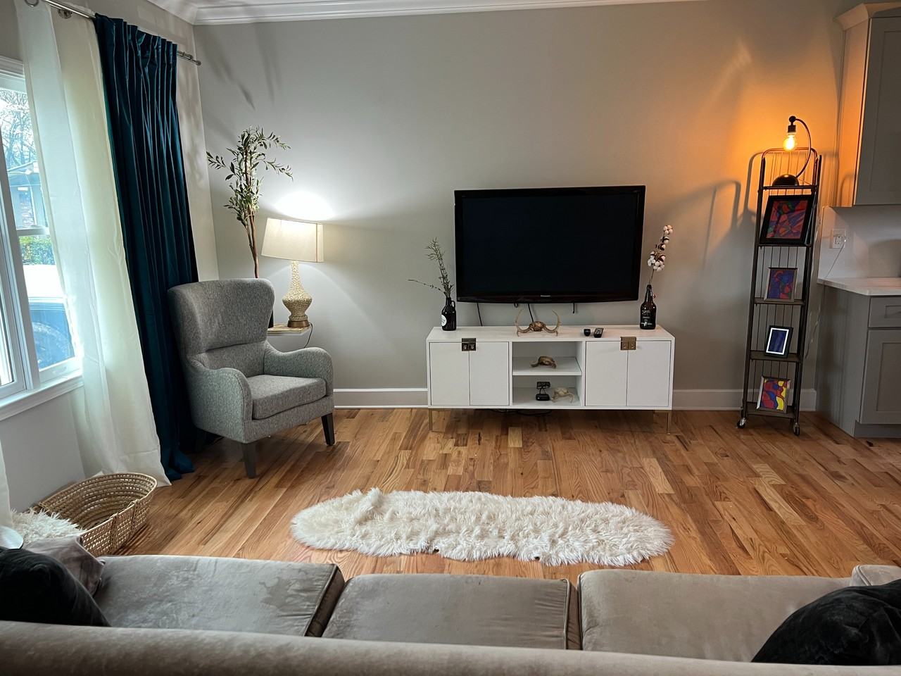 2953 Holland Ct - Photo 3 of 35