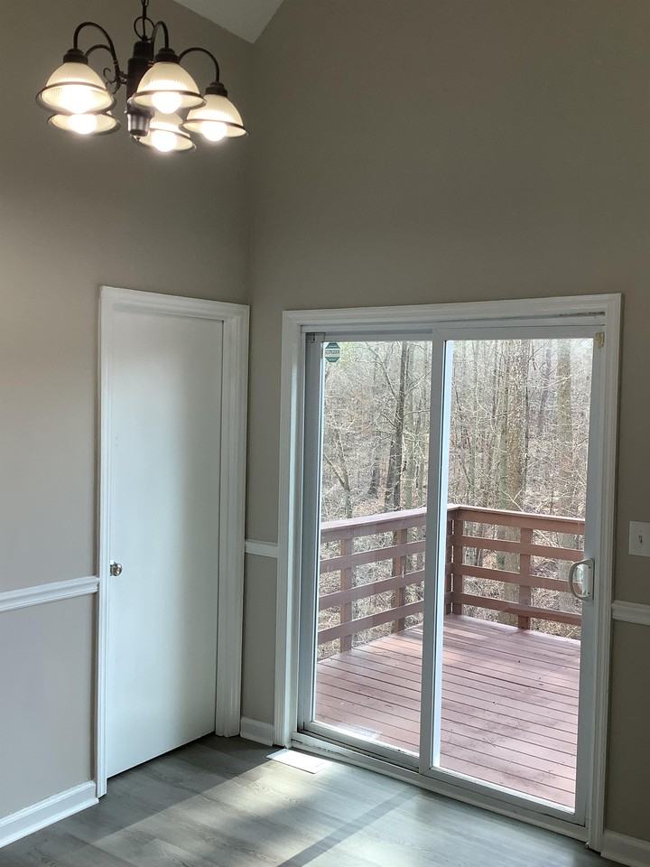 216 Green Springs Drive - Photo 5 of 13