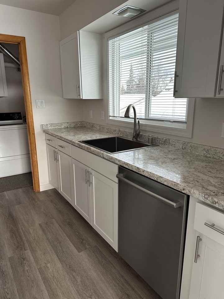 813 Boyd Street #1 - Photo 2 of 12