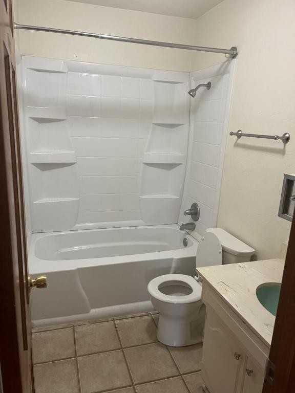 505 S 25 Mile Ave - Photo 4 of 11