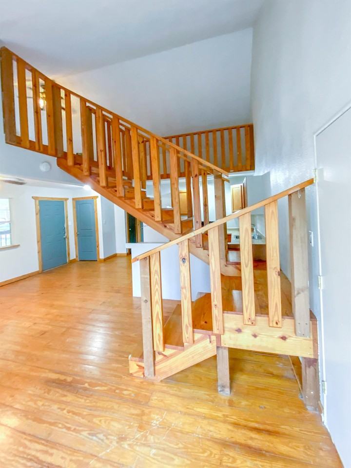 149 Choctaw Trl #B - Photo 2 of 5