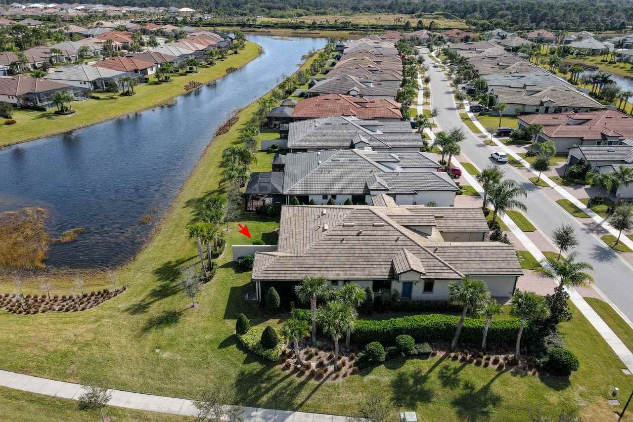 4313 Beauty Leaf Cir - Photo 3 of 41