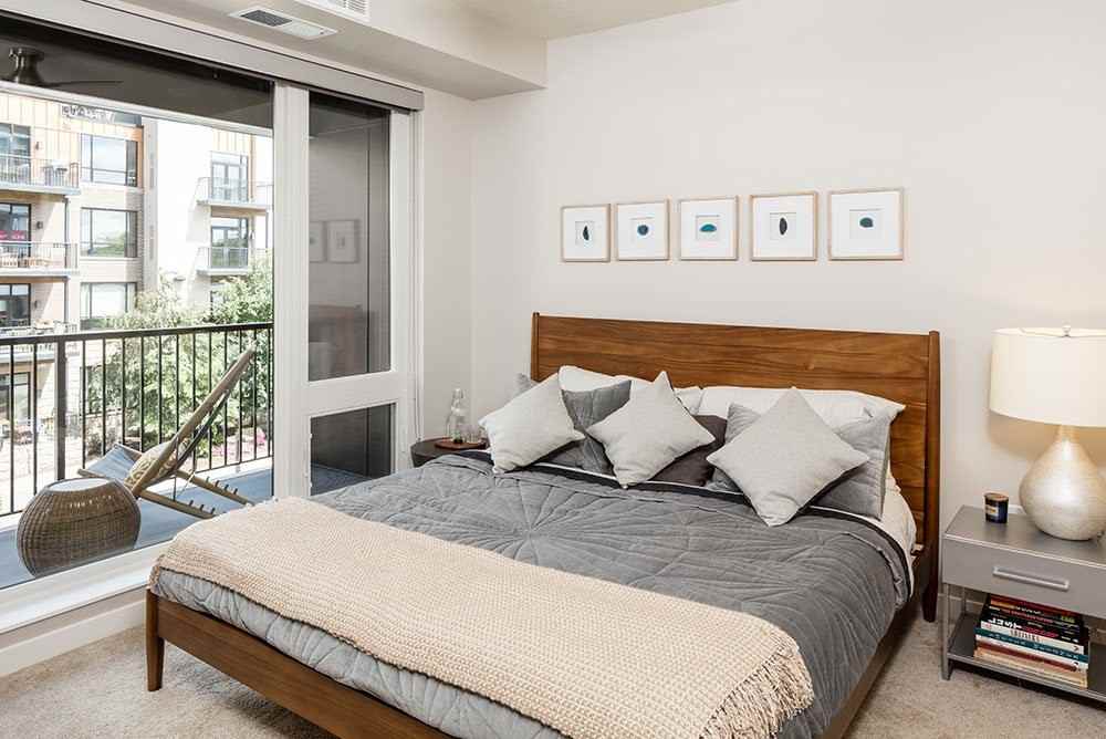 Lake & Excelsior Blvd #533 - Photo 2 of 16