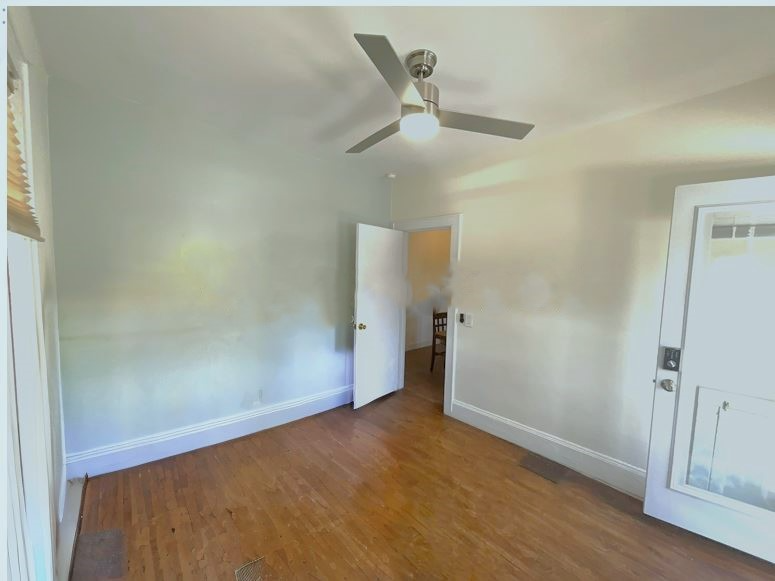 75 W Parish Rd #1stFL - Photo 3 of 11