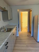 featured image of 136 George St #7