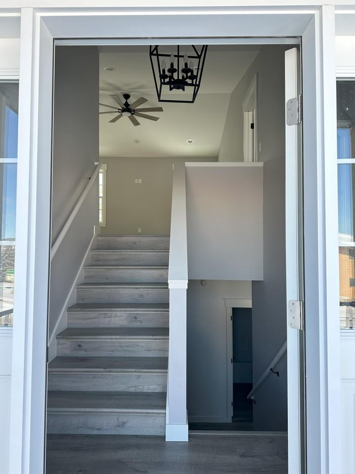 2607 W Saint Patrick St #1 - Photo 3 of 25