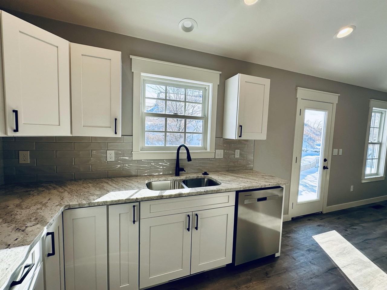 2607 W Saint Patrick St #1 - Photo 7 of 25