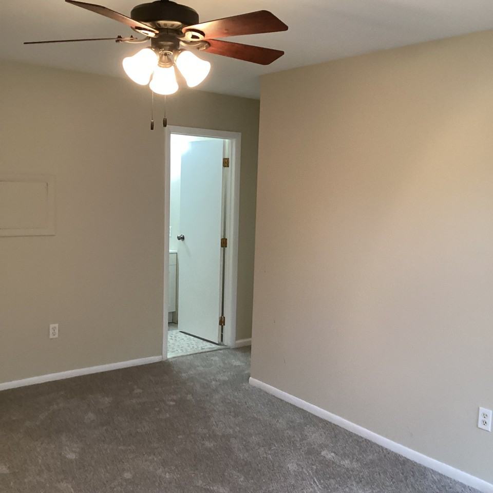 406A Willow Turn #A - Photo 5 of 12