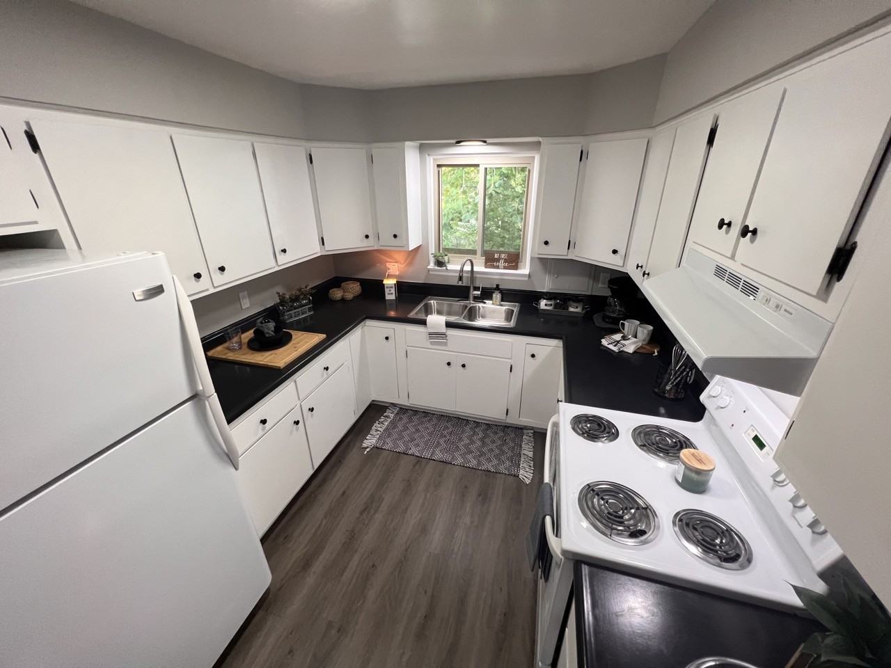 203 S Harris St - Photo 5 of 28