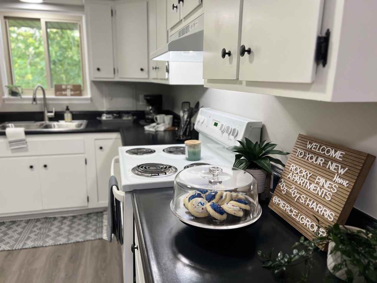 207 S Harris St - Photo 6 of 14