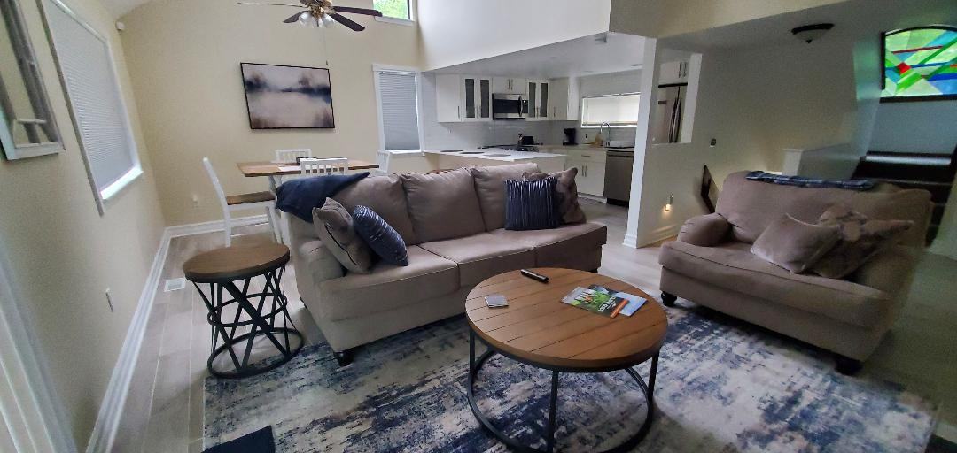 3330 Windemere Dr #1 - Photo 3 of 33