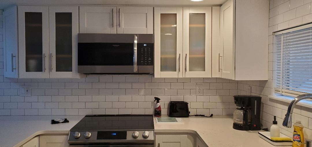 3330 Windemere Dr #1 - Photo 6 of 33