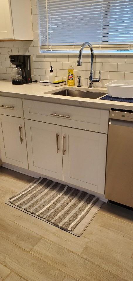 3330 Windemere Dr #1 - Photo 5 of 33