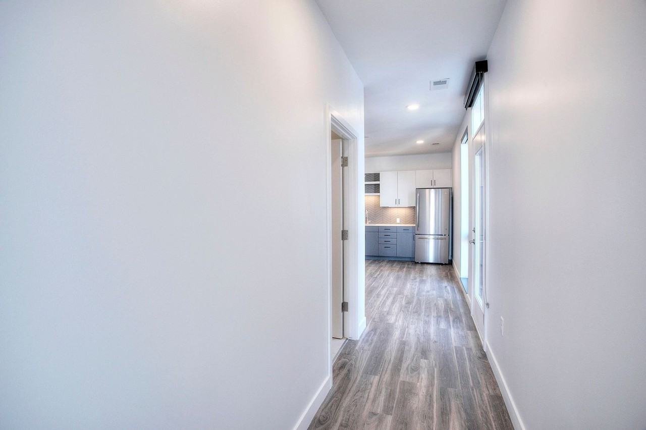 Corner Apartments - Photo 3 of 50
