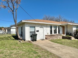 featured image of 607 Sutton Dr