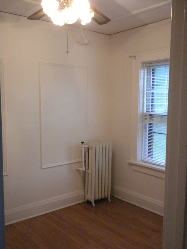 The Riviera Apartments - Photo 6 of 15