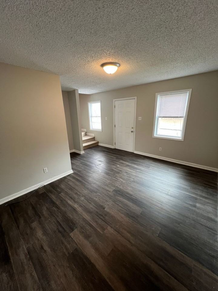 Burke Village - Photo 3 of 10