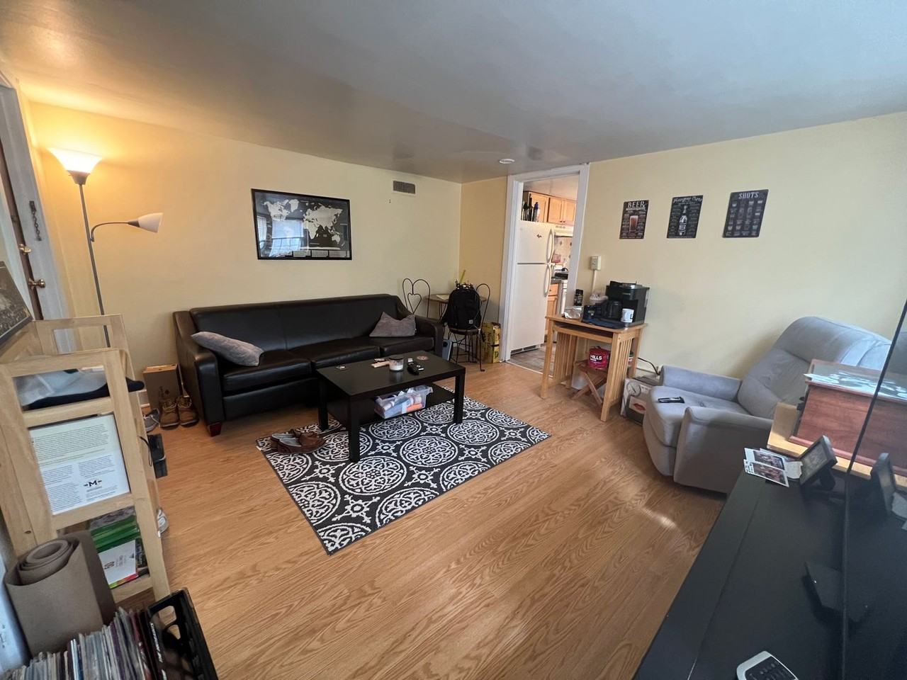 1110 Prospect - Photo 2 of 9