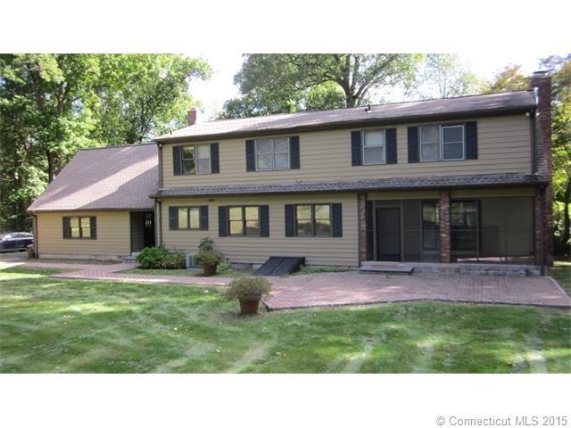 18 Tulip Tree Ln - Photo 2 of 12