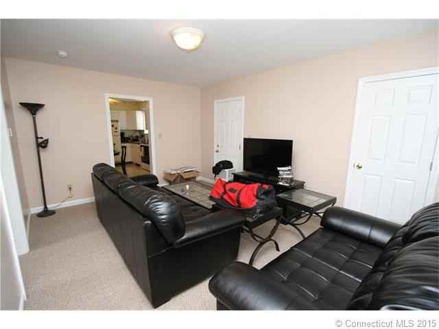 65 Railroad Ave - Photo 2 of 20