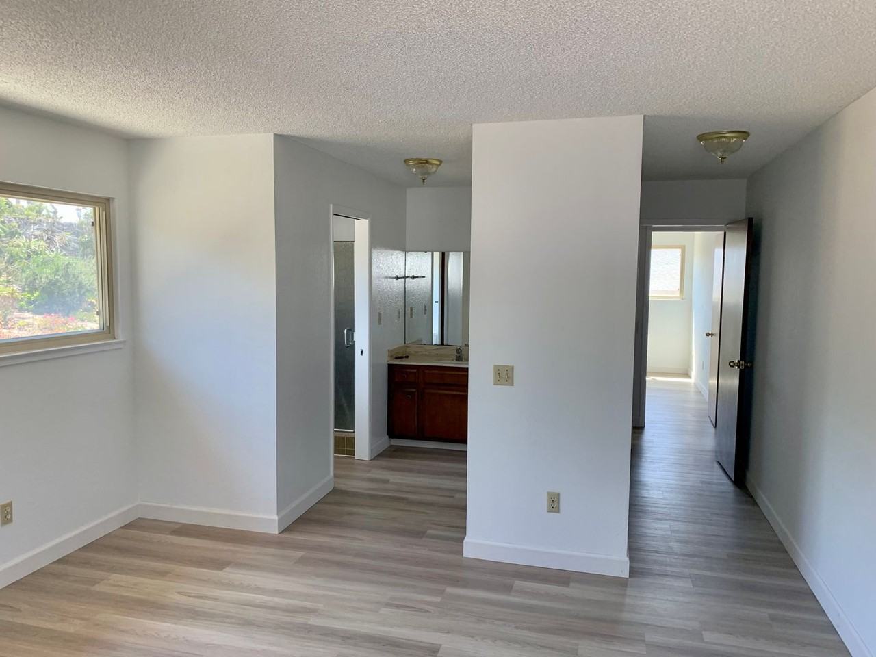 1518 Costa Street - Photo 3 of 14