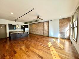 featured image of 641 Walnut St