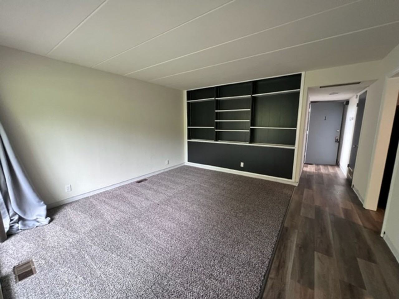 Anthony Street Condos - Photo 6 of 35