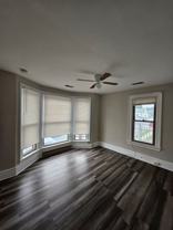 202 W Howard - Photo 1 of 1