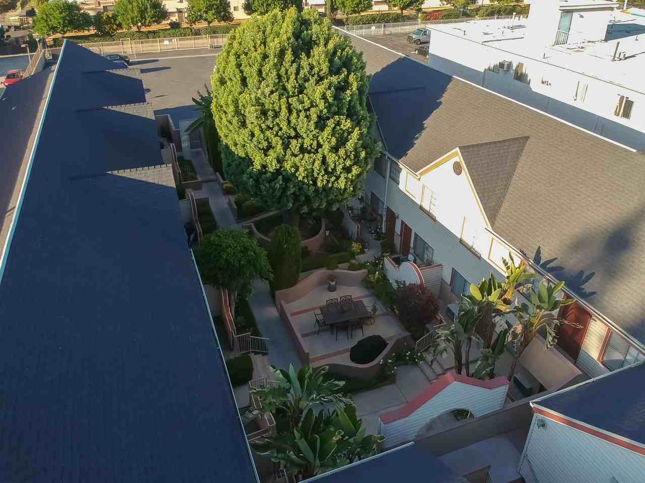 Villa de Eduardo Apartments - Photo 3 of 5