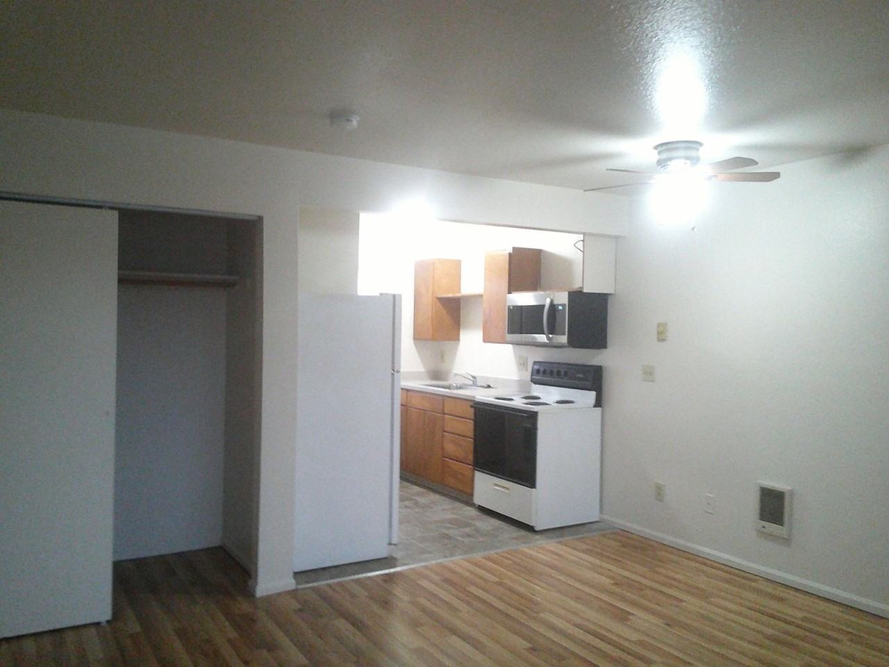 072-7th Street - Photo 4 of 18