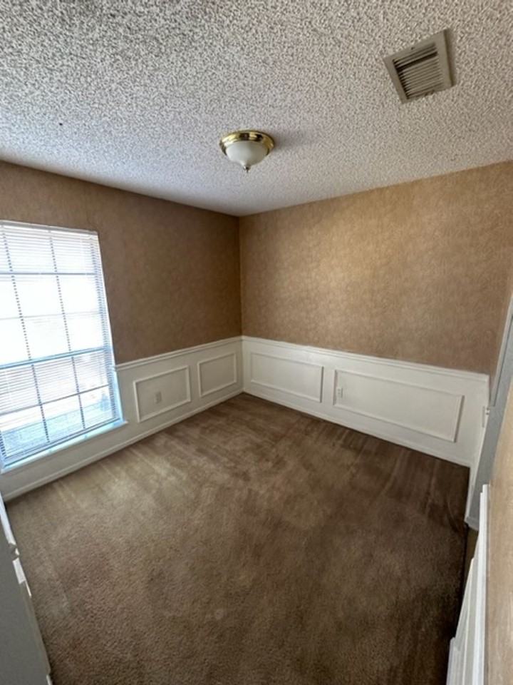 Little Elm Condo's - 5402 S 7th - Photo 3 of 10