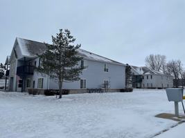 featured image of 910 Fox Creek Drive