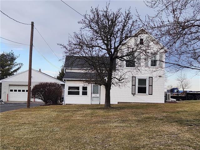 5166 Springmill Rd - Photo 2 of 26